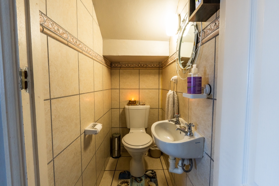 3 Bedroom Property for Sale in Island View Western Cape